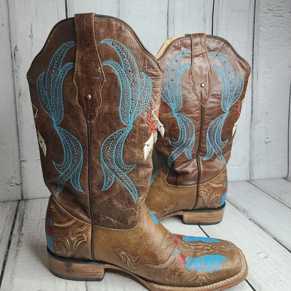 Cruzalta Shoes - Cruzalta Womens Boots Hand Tooled Design Size 9-9.5 Nice Condition